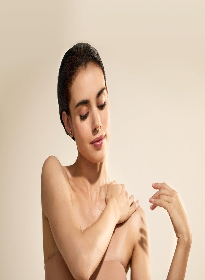 M-61 Perfect Shimmer Body Oil - Radiance-inducing shimmer body oil creates a multidimensional glow and helps restore moisture - Image 4