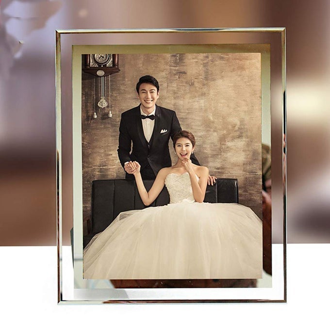 PICTURE FRAMES 8X10 MIRRORED EDGE GLASS8X10 PICTURE FRAME GLASS FRAMES 8 BY 10 INCH PHOTO DISPLAY FRIEND GIFTSPHOTO DISPLAY FOR DESKTOP ONLY