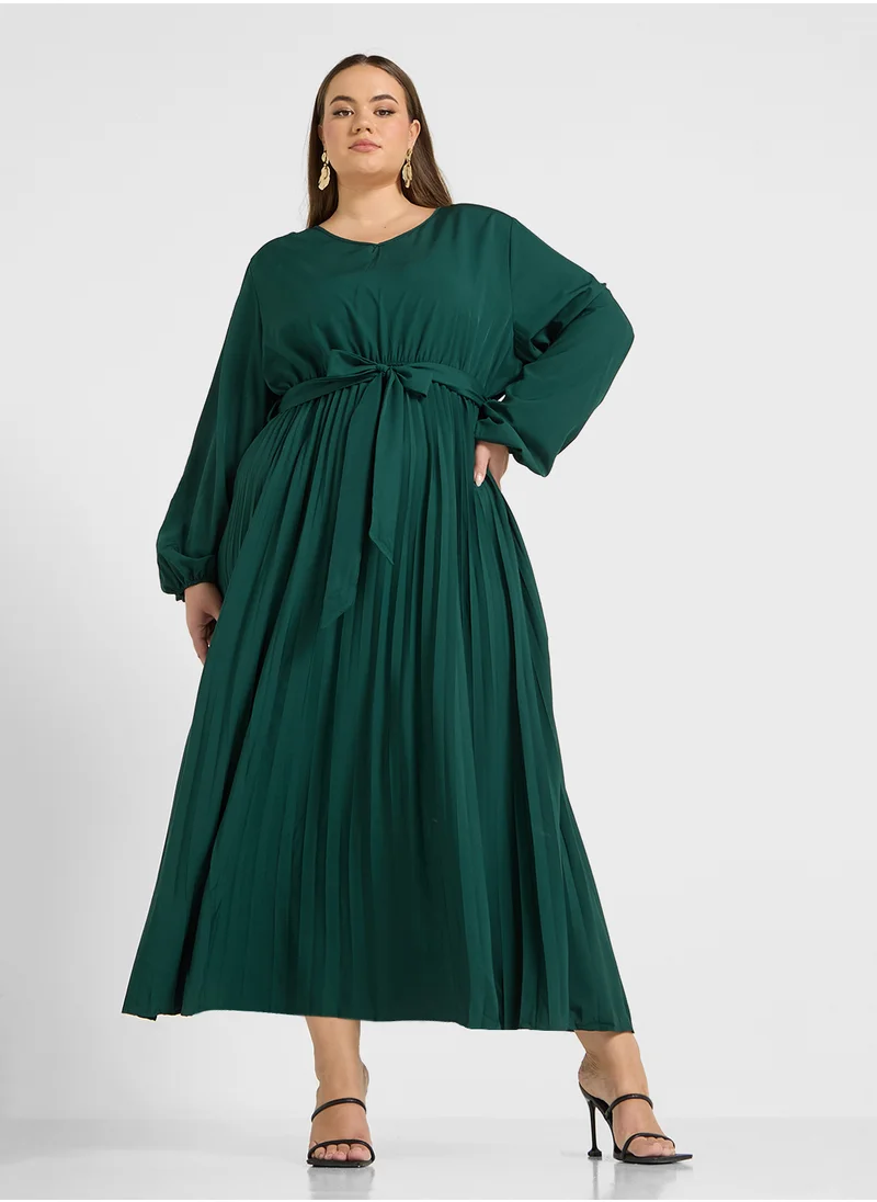 Ella Plus Puff Sleeve Pleated Dress