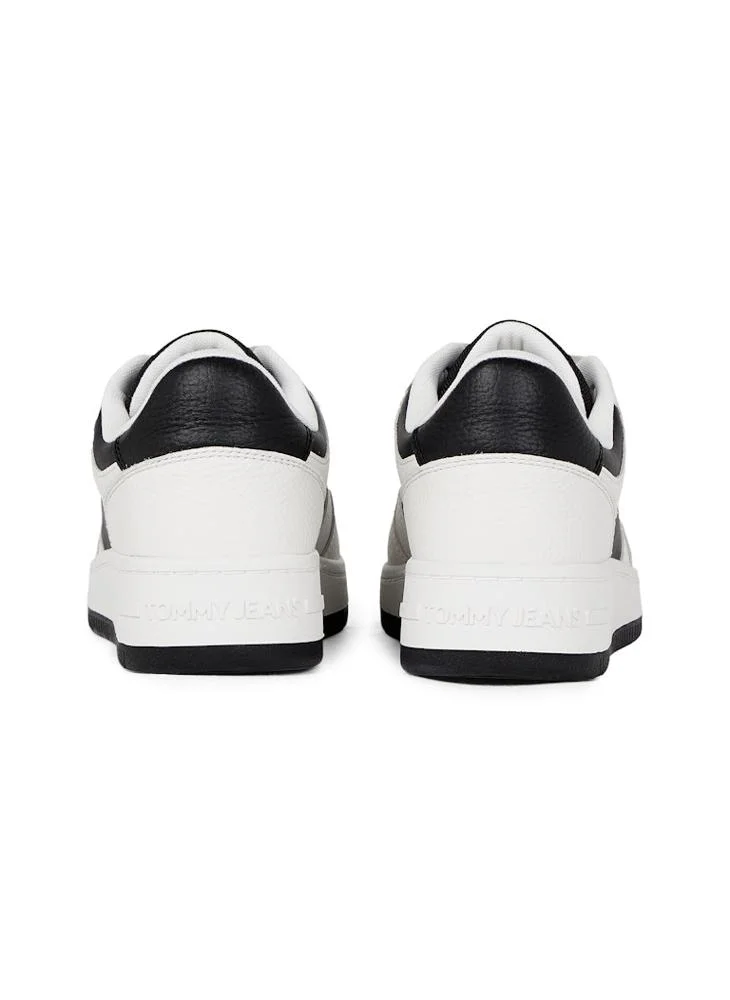 تومي جينز Cupsole Low Top Sneakers