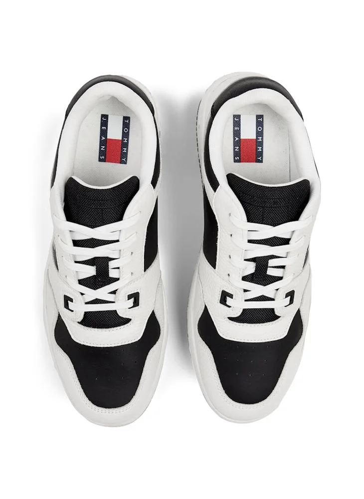 تومي جينز Cupsole Low Top Sneakers
