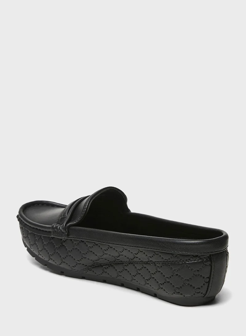Le Confort Flat Slip Ons