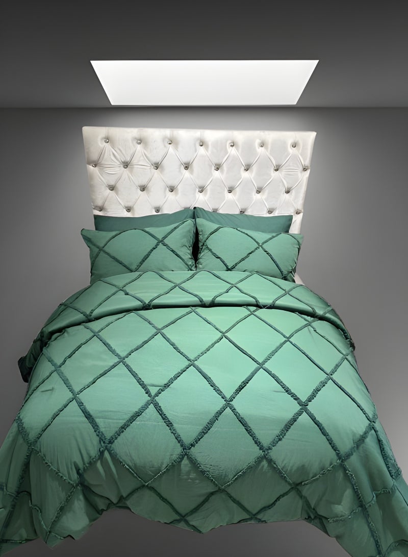 HOMETOPIA Hometopia 6-Piece King Size Comforter Bedding Set – Ultra-Soft Quilted Blanket 230×260 cm with Deep Fitted Sheet 200×200+30 cm & 4 Pillow Covers 50×75 cm – Breathable, Hypoallergenic, All-Season Microfiber Bed Set with Elegant Embossed Design for Double Bed, Hotel, Guestroom, Daily Use – Machine Washable & Fade-Resistant  - Image 1