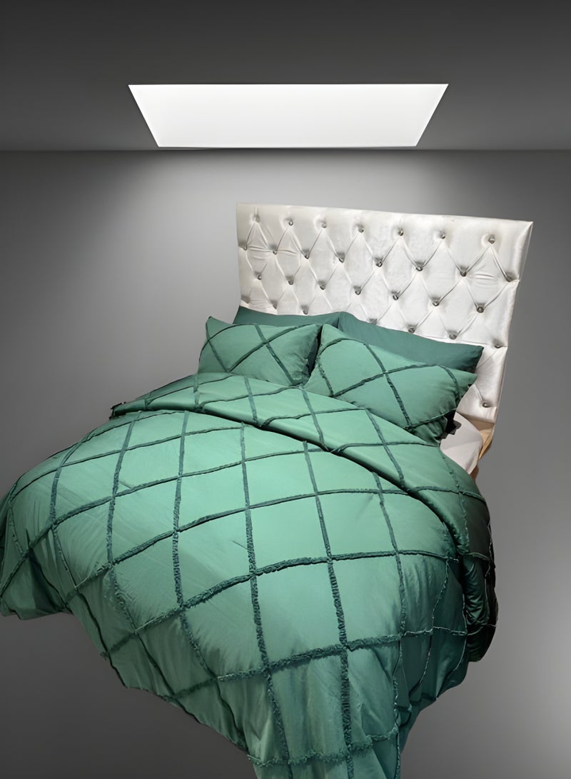 HOMETOPIA Hometopia 6-Piece King Size Comforter Bedding Set – Ultra-Soft Quilted Blanket 230×260 cm with Deep Fitted Sheet 200×200+30 cm & 4 Pillow Covers 50×75 cm – Breathable, Hypoallergenic, All-Season Microfiber Bed Set with Elegant Embossed Design for Double Bed, Hotel, Guestroom, Daily Use – Machine Washable & Fade-Resistant  - Image 2