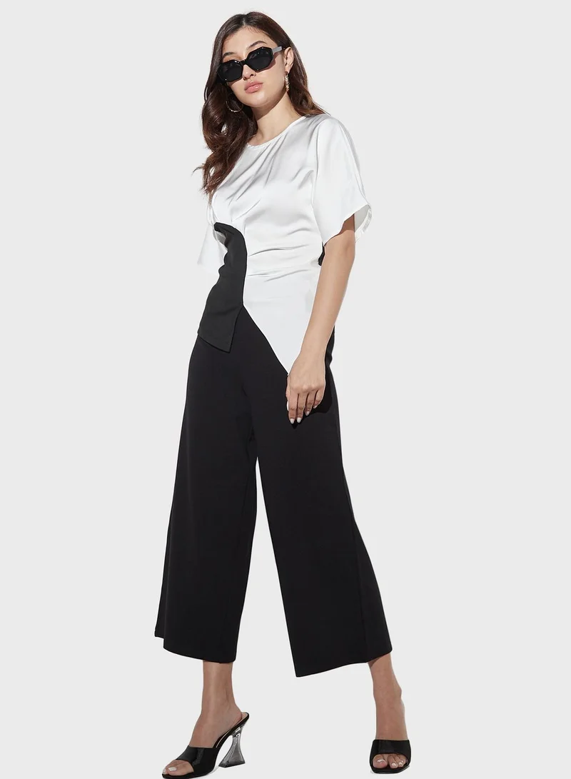 تواكستريمز Crew Neck Ruching Detailed Top