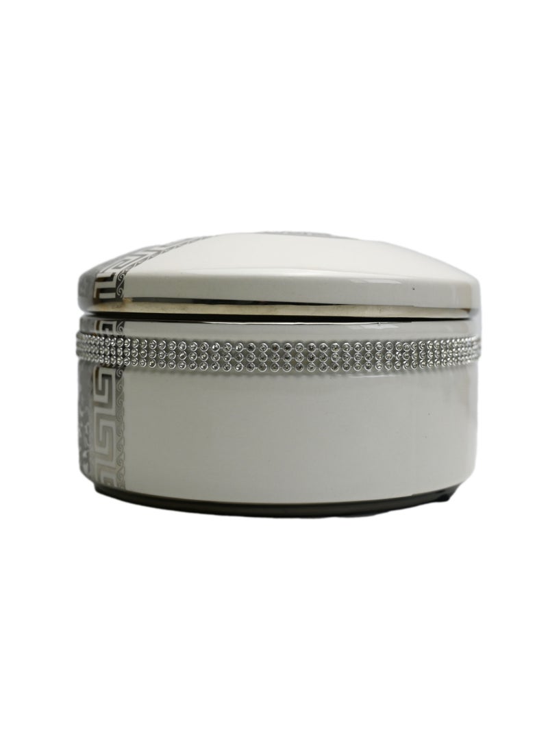 Medusa Porcelain Covered Box: An Elegant 17cm Diameter Decorative Piece with 9cm Height  - Image 4