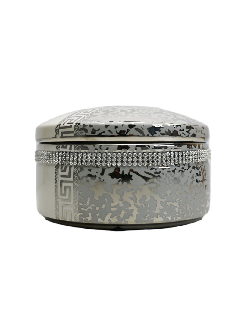 Medusa Porcelain Covered Box: An Elegant 17cm Diameter Decorative Piece with 9cm Height  - Image 2