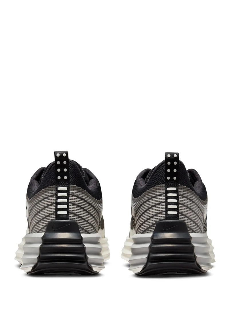 Nike Lunar Roam