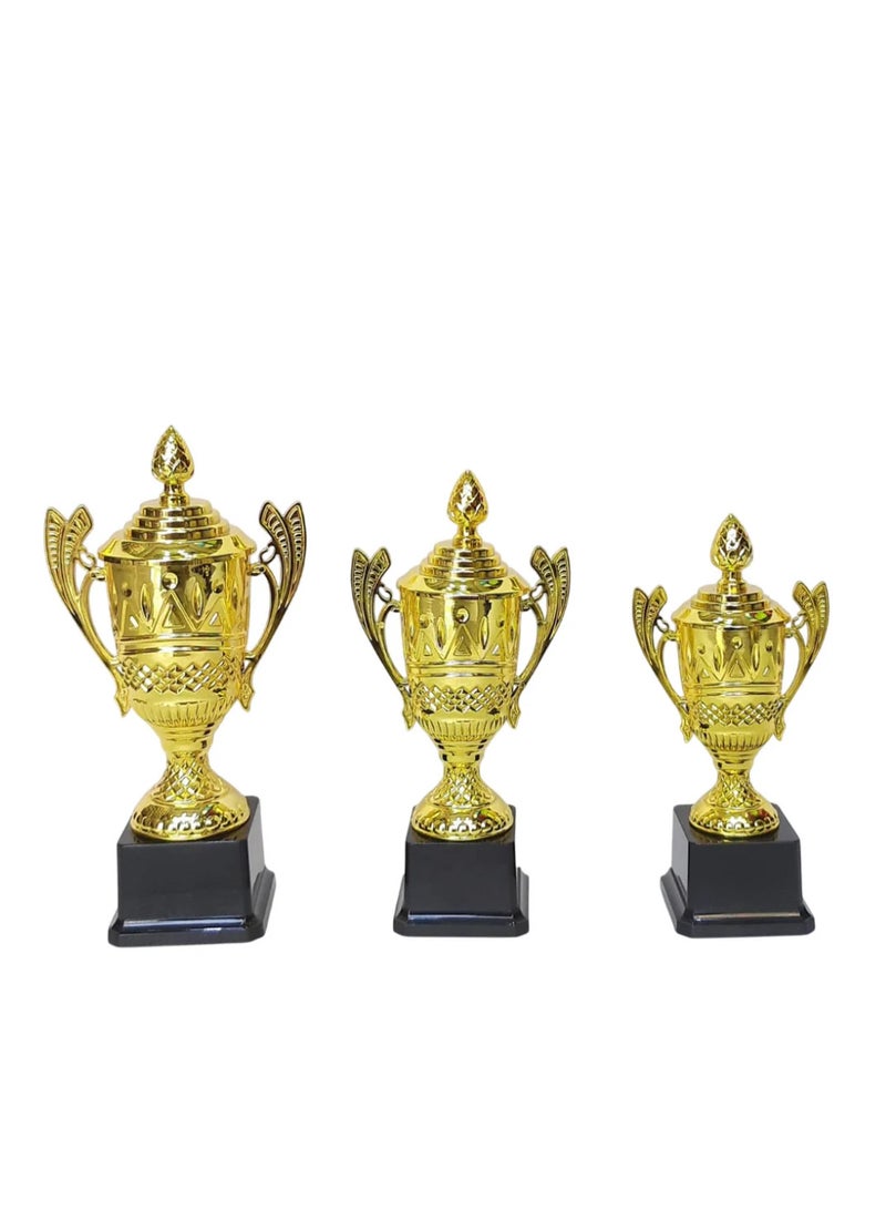 سبال مجموعة من ٣ كؤوس ذهبية - ٢٨/٢٥/٢٣ سم | جوائز مميزة للمسابقات والإنجازات - Image 1