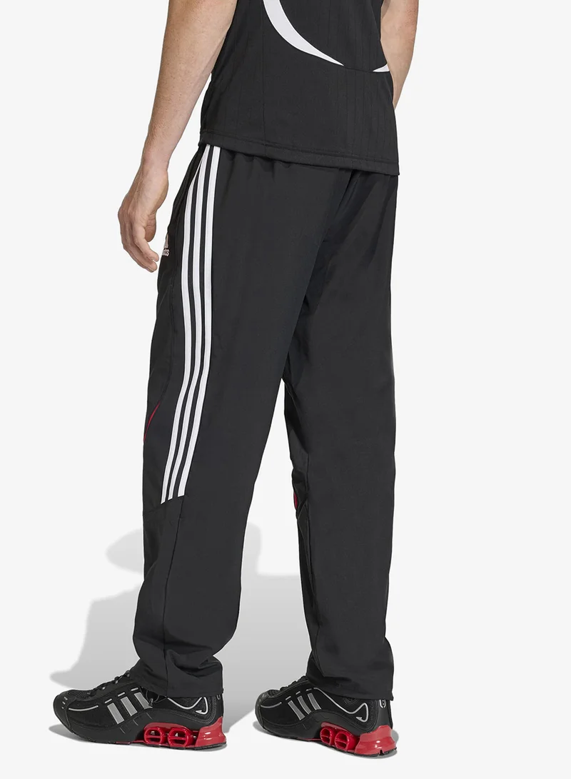 adidas Originals Adicolor Oversized Trackpants