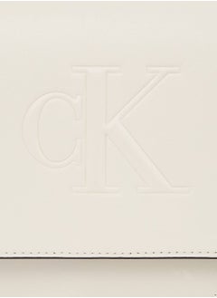 Calvin Klein Jeans Women's Convertible Shoulder Bag, Cream - faux leather  - Image 4