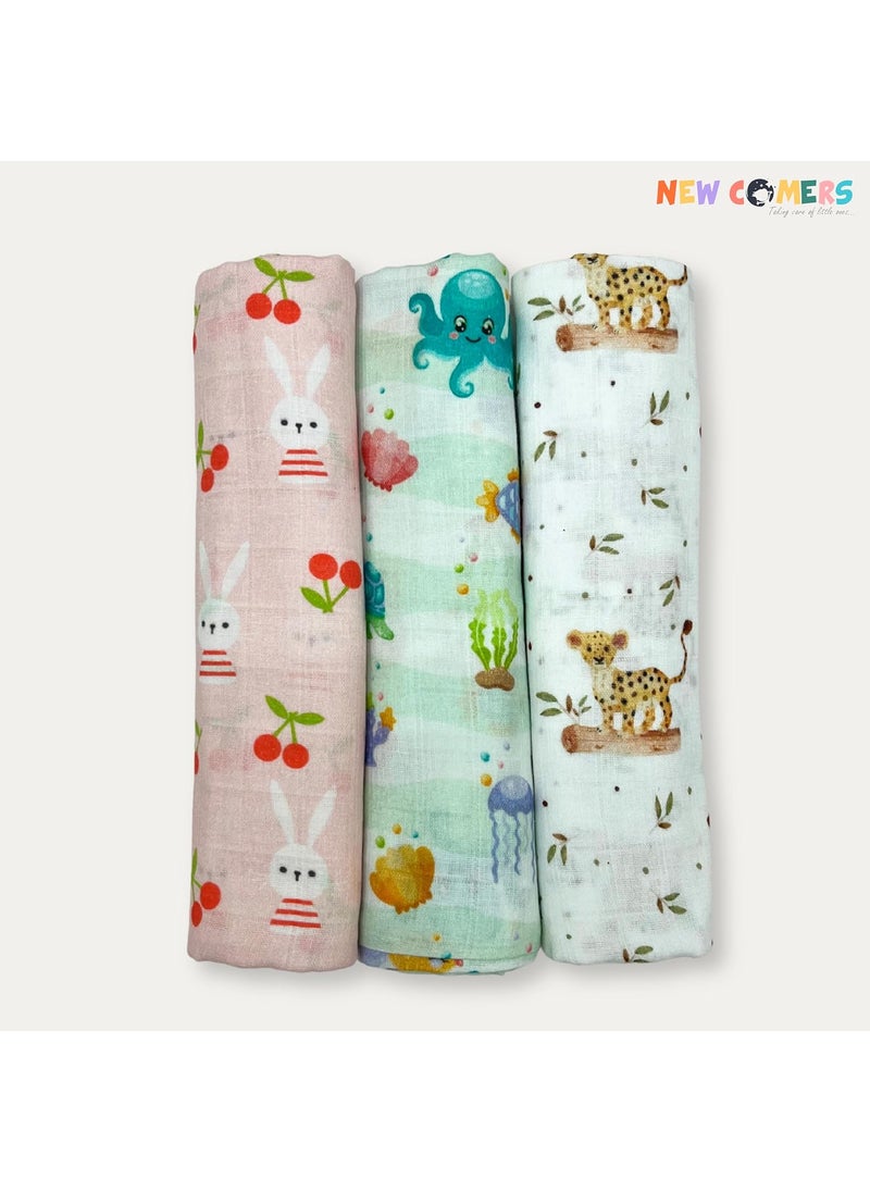 NEW COMERS NEW COMERS Cotton Muslin Baby Swaddle Pack of 3 Multicolour Printed Muslin Swaddle Wrap for New Born Baby Soft Pure Cotton Sheet Kids Wrap Set Baby Product Size 120cm x 100cm 018 Months_02  - Image 3