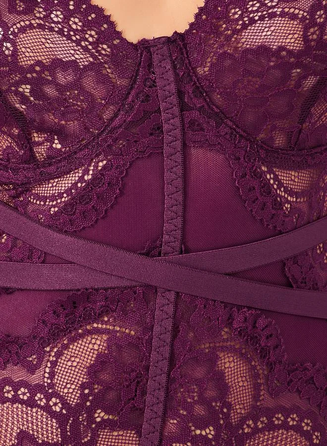 Styli Styli Scallop Edge Lace Underwired Bodysuit with Briefs and Garter