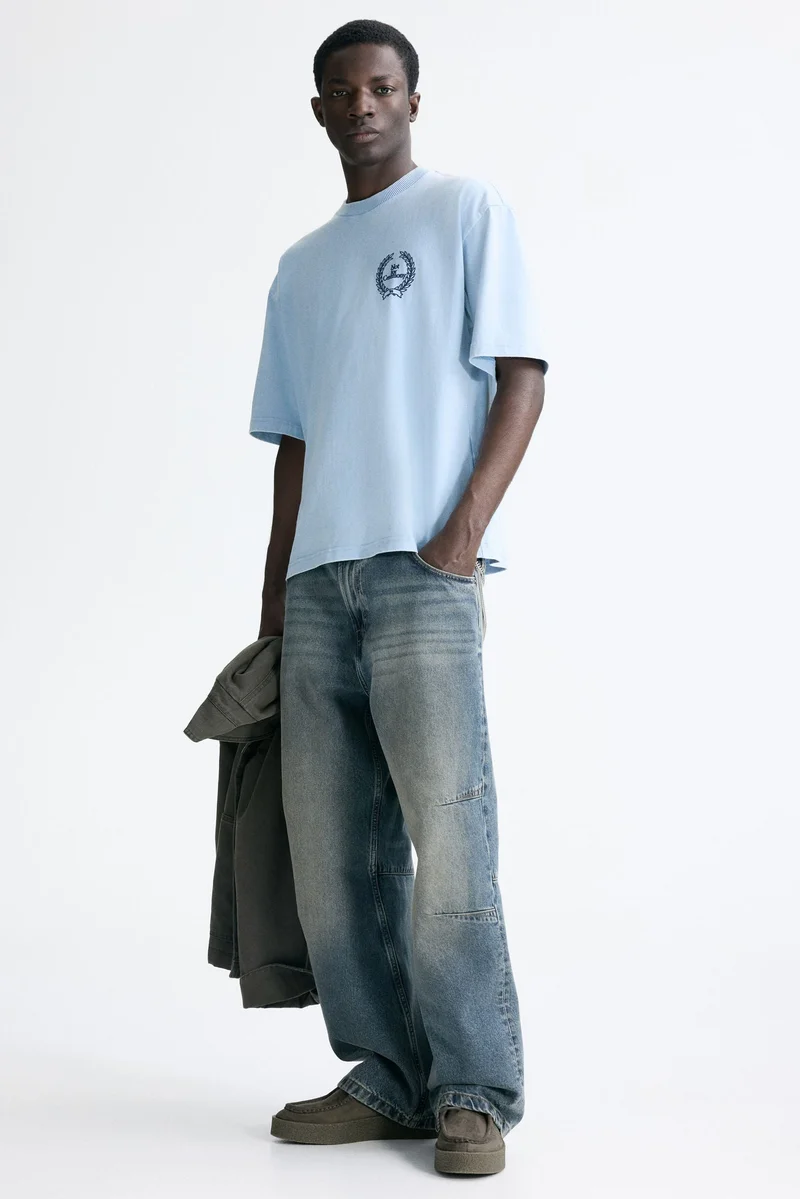 اتش اند ام تي-شيرت بقصّة فضفاضة