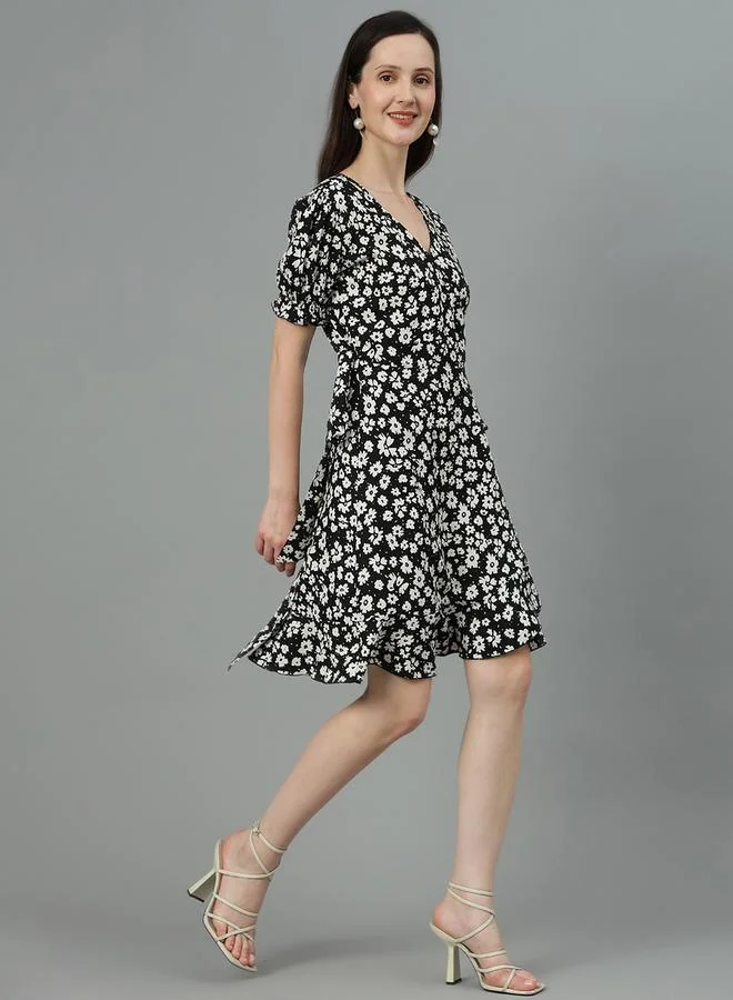 Kotty Floral Print V Neck A-Line Mini Dress by Styli