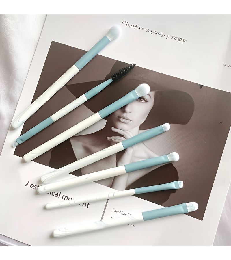 12Pieces Clear Sky Makeup Brush Set Super Soft Powder Brush Dotting Brush Non Stinging Face - Image 5