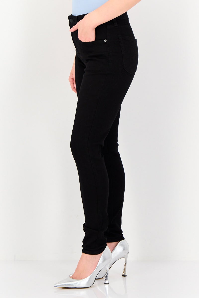 Levi's Women Skinny Fit Solid Stretchable Jeans, Black - Image 2