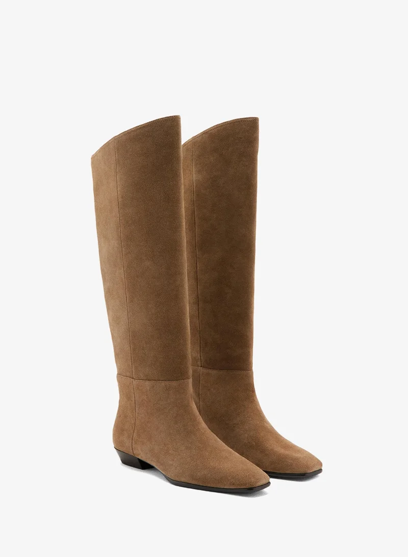 مانجو أحذية برقبة عالية من جلد السويد