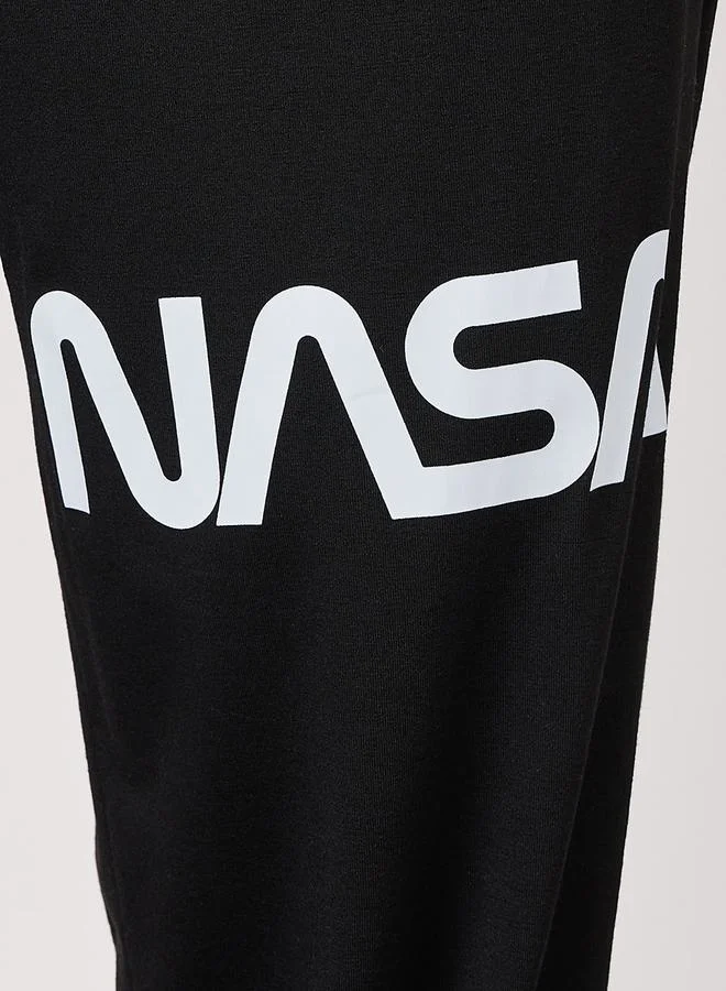 ستايلي NASA Graphic Print T-Shirt & Straight Pyjama Set