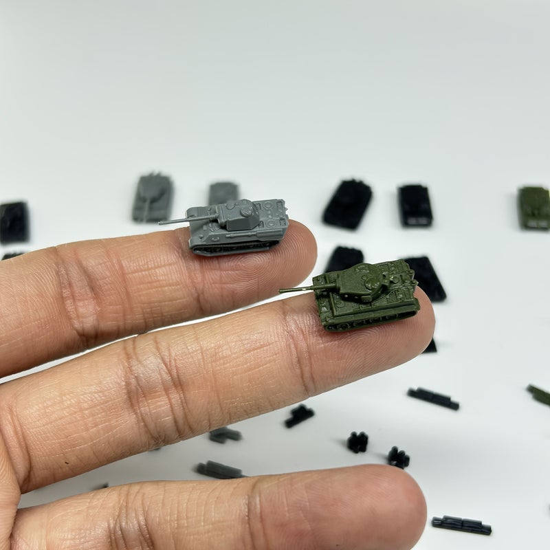 1 350 Scale 16 Mini Tank Models Set with 36 Scene Accessories for Wargames - Image 4