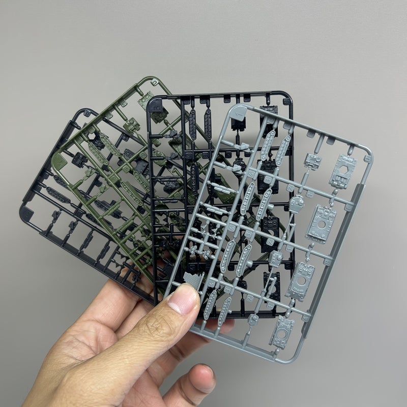 1 350 Scale 16 Mini Tank Models Set with 36 Scene Accessories for Wargames - Image 3