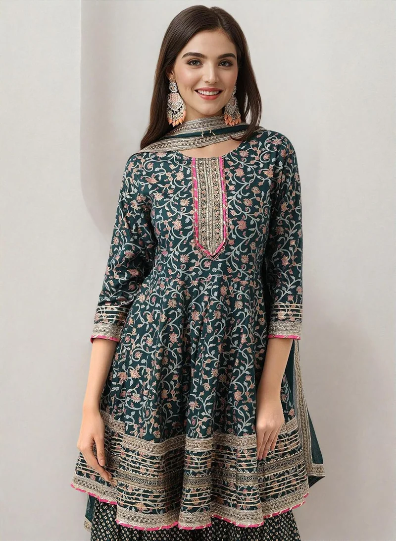 ISHIN Women's Green Rayon Embellished Tunic Full Length Palazzo Straight Fit Kurta Set
