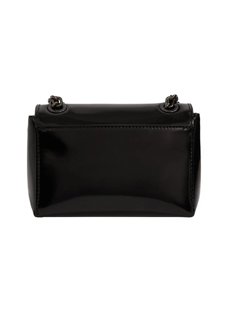 كالفن كلاين Narrow Strap Crossbody