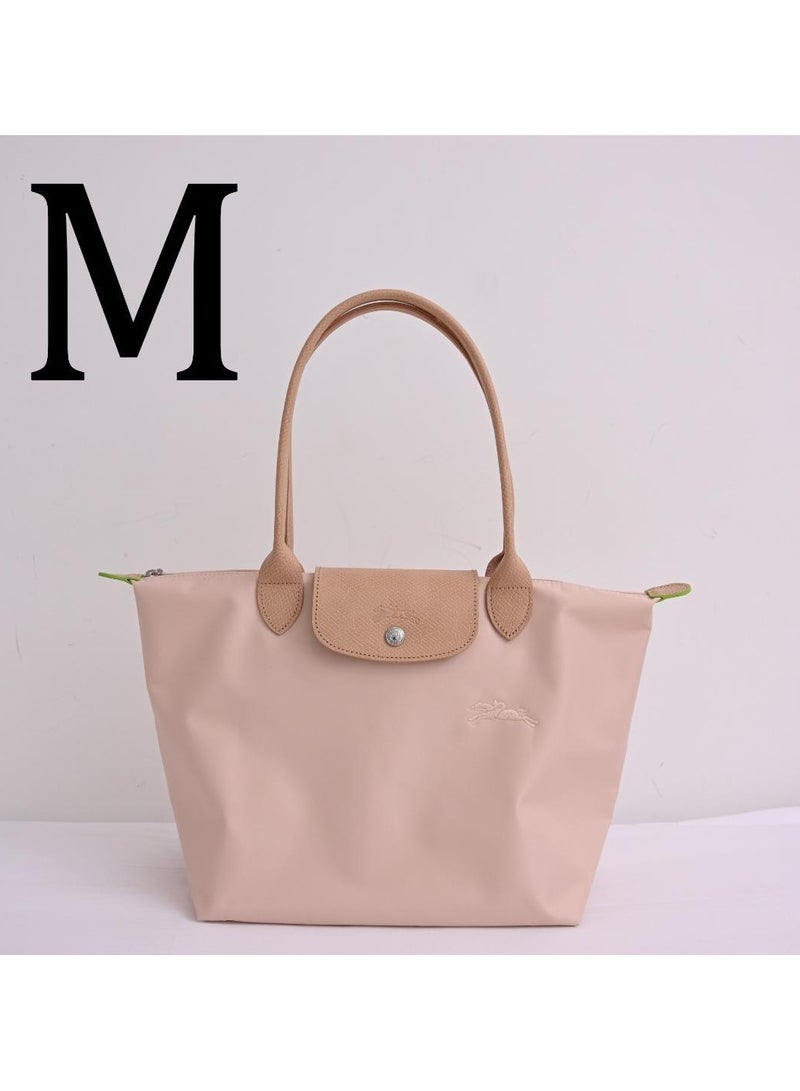 لونج شامب LE PLIAGE GREEN M TOTE BAG حقيبة الكتف للنساء من القماش المعاد تدويره - Image 1