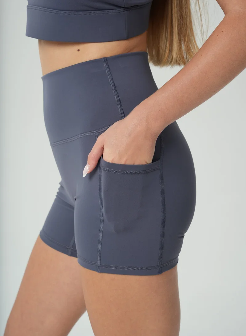 Levi Side Pocket Shorts