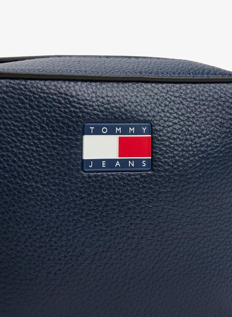 تومي جينز حقيبة كاميرا بشعار - Image 4