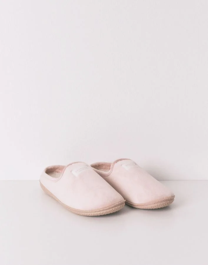 women'secret Pink Velour Slippers