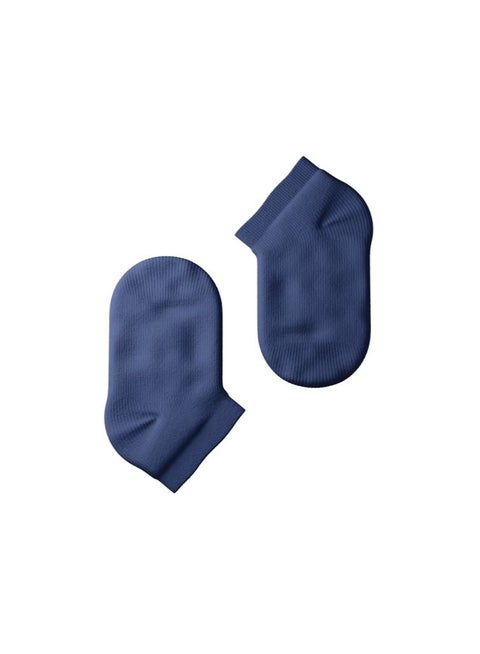 جوارب اطفال.