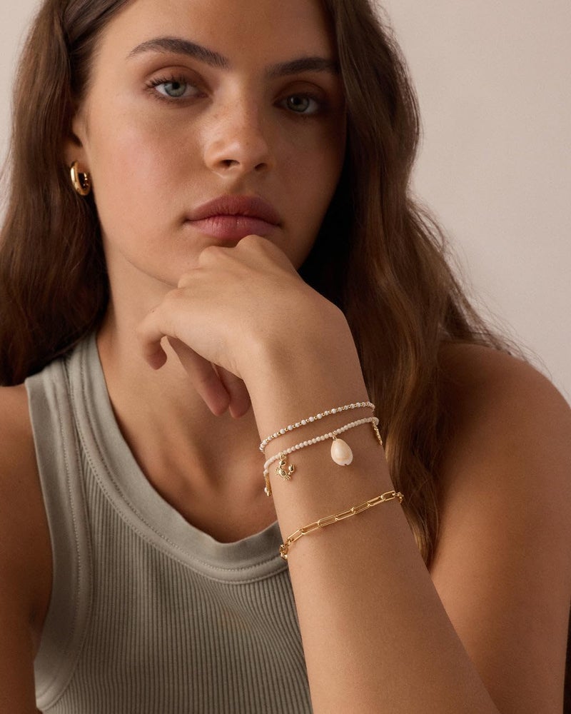 gorjana - Parker Charm Link Bracelet 7 inches - 18k Gold-Plated - Everyday Wear - Personalized Charm Addition - Versatile Accessory Piece - Hinge Closure - Image 5