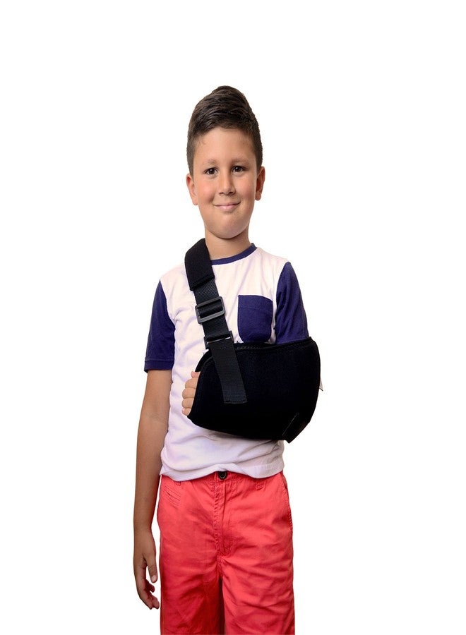 Soles Pediatric Arm Sling with Padded Shoulder Strap, Black, Small - Image 2
