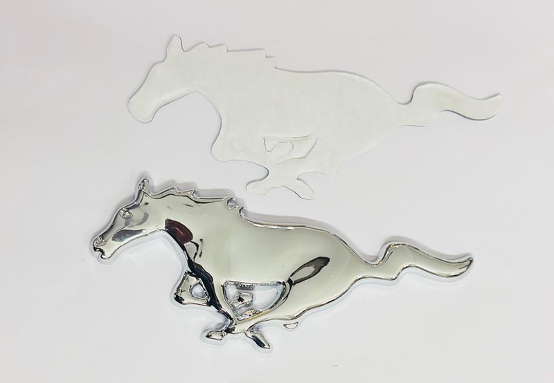 AUTO MT شعار معدني للسيارة والدراجة واللابتوب - شارة ثلاثية الأبعاد لسباق السيارات - ملصق رياضي عالمي - ملصق جولة كبيرة (معدن كروم، شعار حصان)  - Image 2