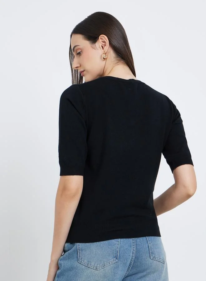 ستايلي بلوزة سادة محبوكة