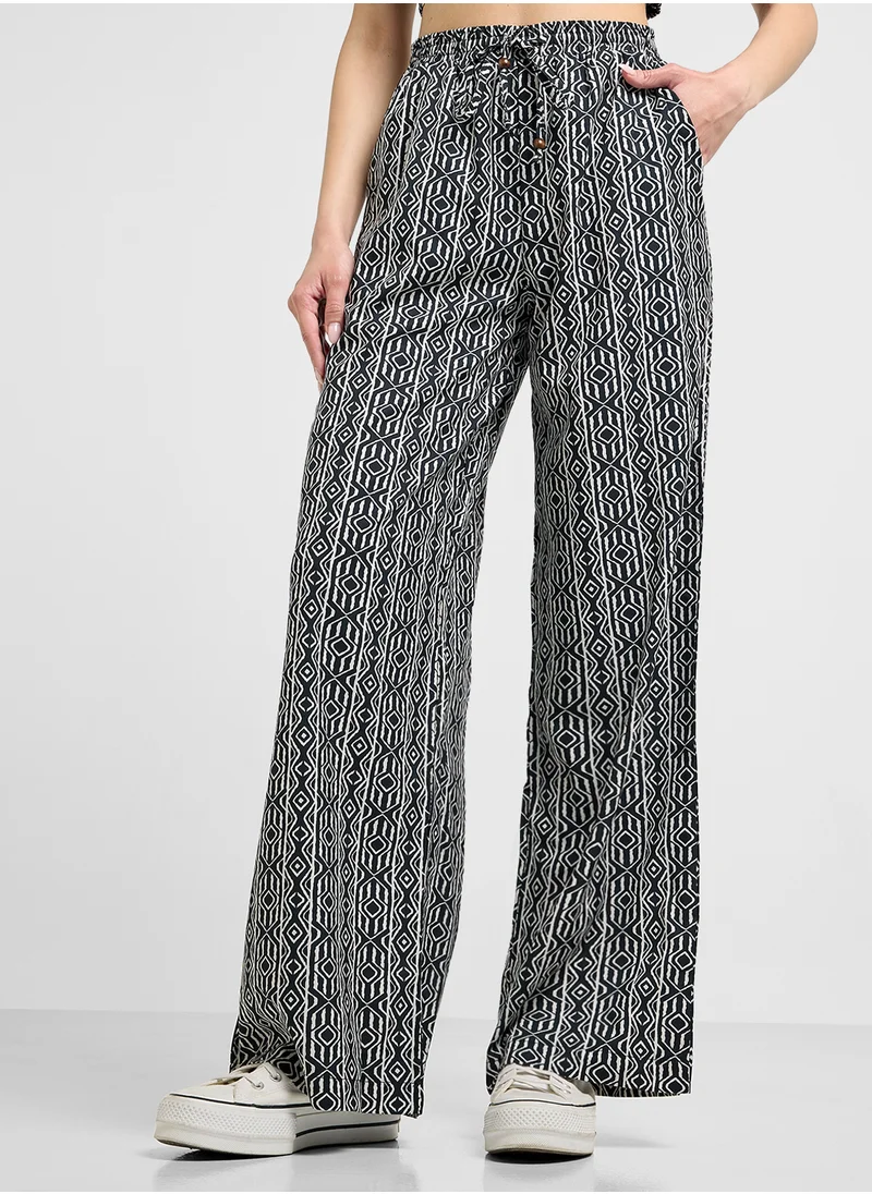 Ginger Printed Crop Top & Relaxed Fit Pant Co-Ord Set