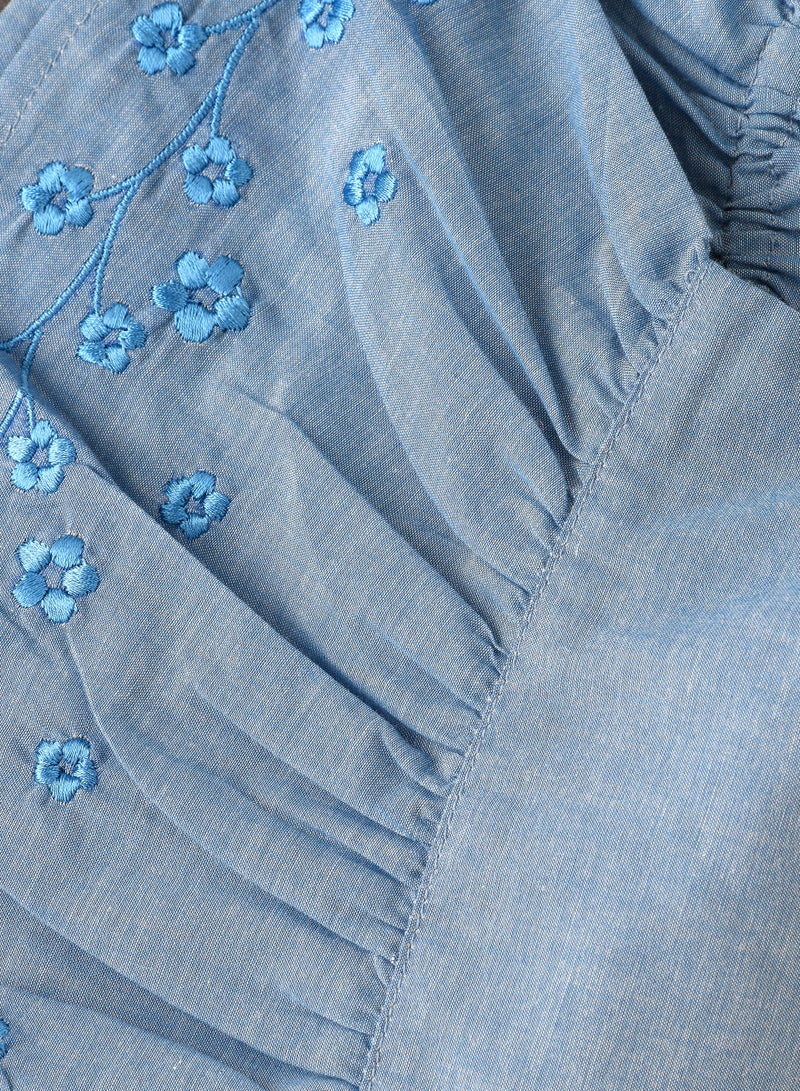 Jelliene Woven dress with emb at hem - Image 5