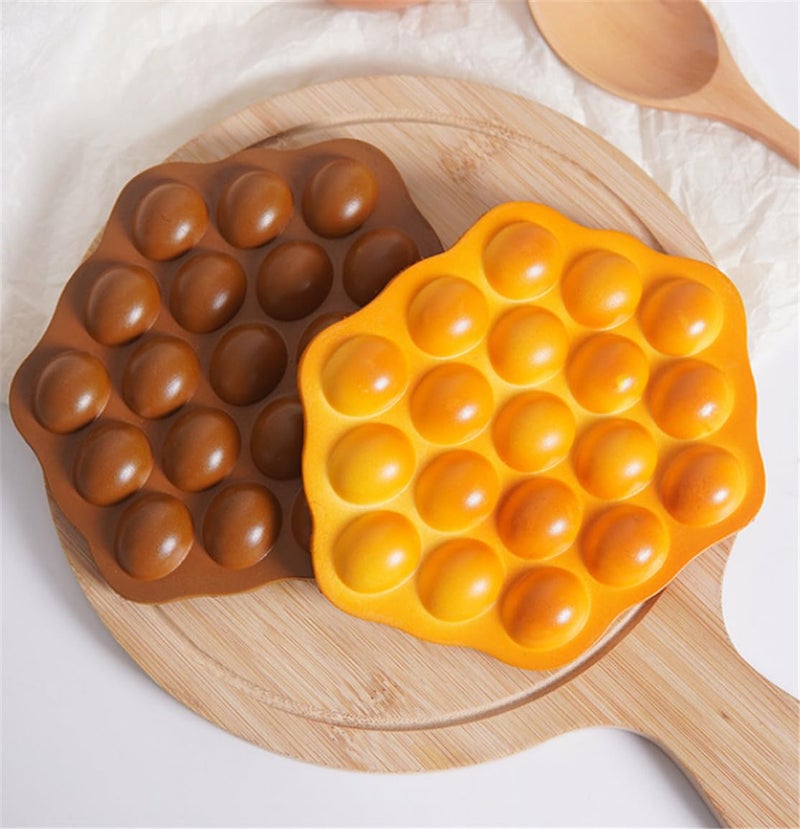 Skyseen 2Pcs Artificial Lifelike Egg Waffle Fake Egg Puffs Simulation Bubble Waffle for Decoration Display Props - Image 1