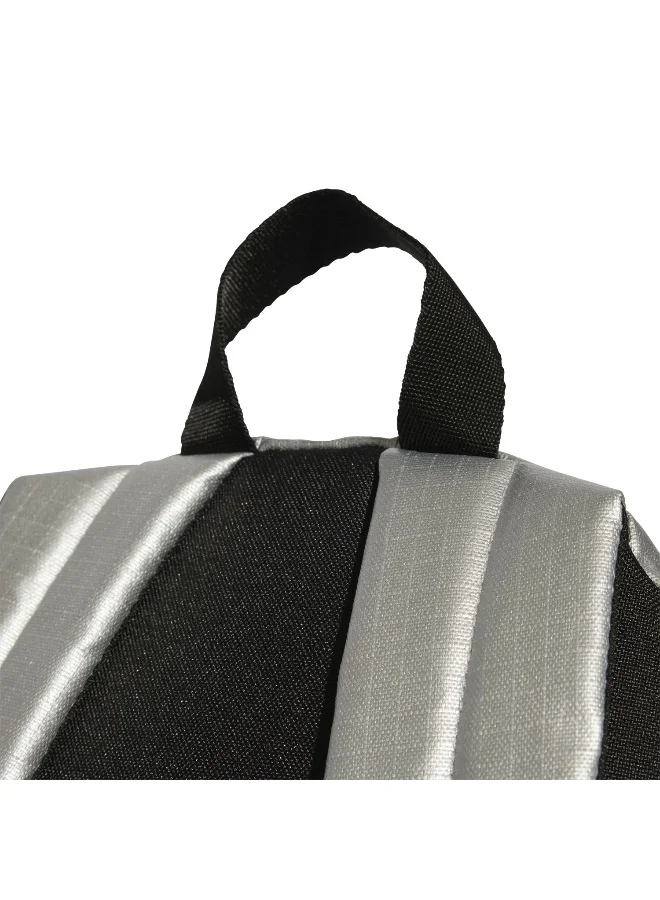 اديداس أديداس حقيبة رياضية فضية للنساء