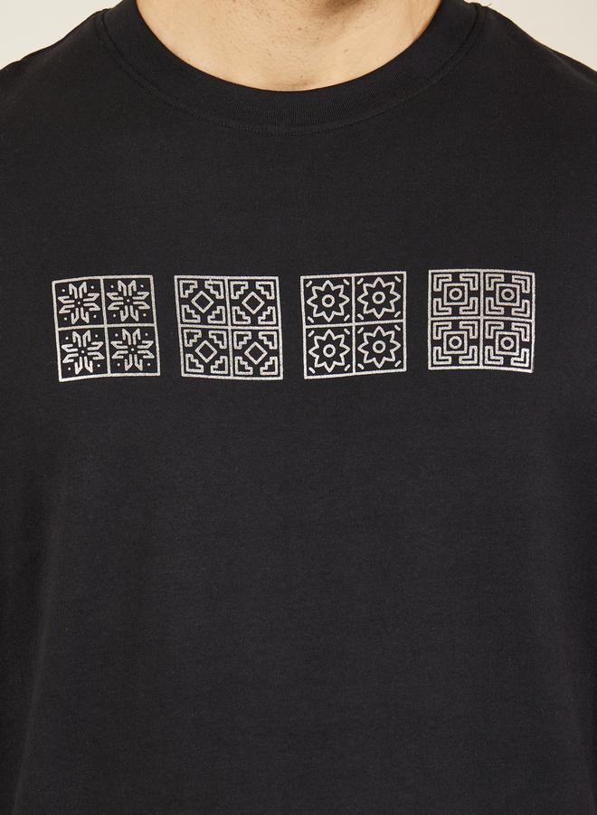 ستايلي تيشيرت أوفرسايز بطباعة فويل من جيرسي ثقيل فاخر - Image 3