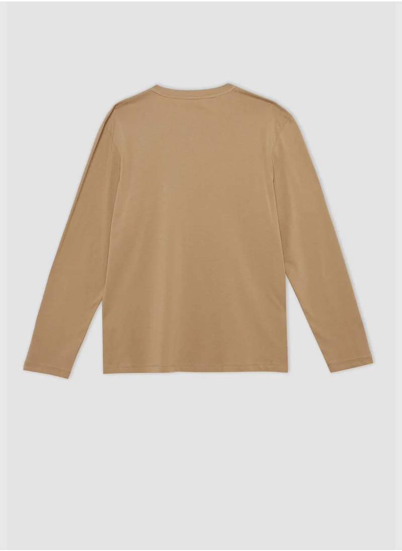 ديفاكتو Man Slim Fit Knitted T-Shirt