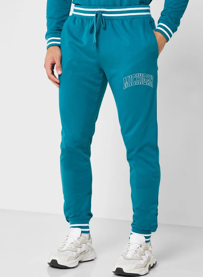Seventy Five Varsity Set