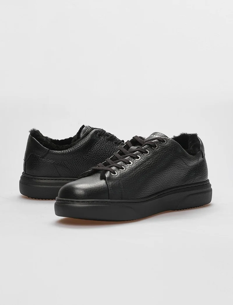 Cabani Genuine Leather Black Fur Lace-up Men's Sports Shoes