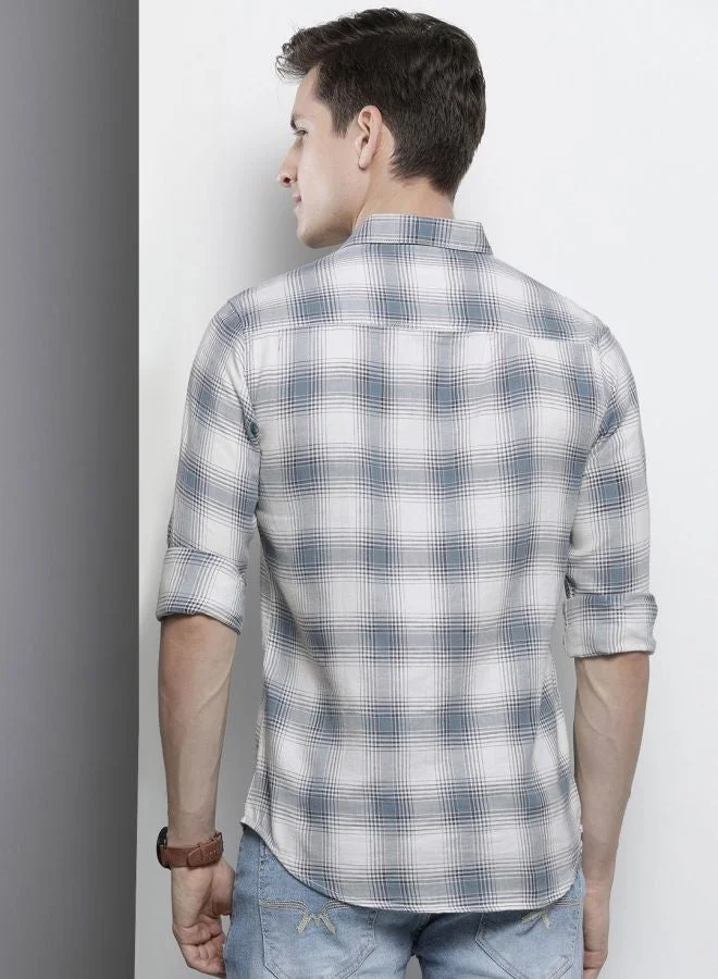 The Indian Garage Co Men Slim Fit Checkered Full Sleeves Spread Collar Casual Shirt