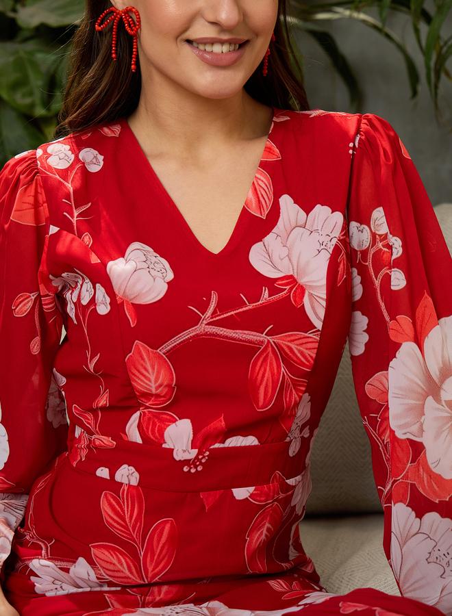 ساسافراس فستان ميدي بطبعات زهور حمراء وأكمام بالون من ساسافراس - Image 4