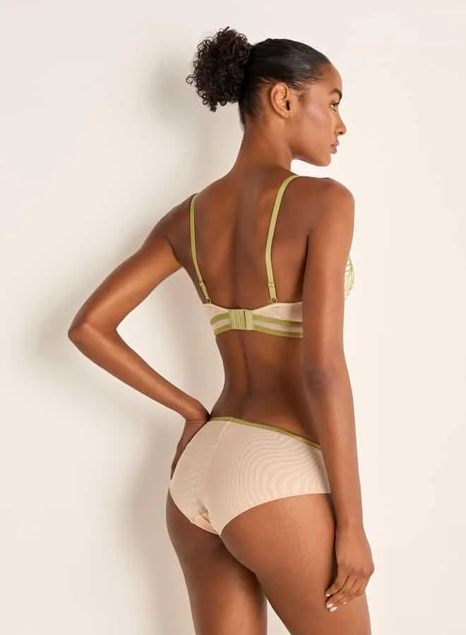 سبلاش فيڤ Laced Balconette Bra and Bikini Briefs Set