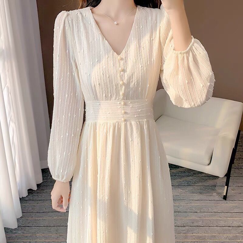 Autumn 2024 New Gentle Style Elegant Slim Dress Vintage V-Neck Bottoming Long Sleeve Coat dress Women Apricot dress 8320v neckdress