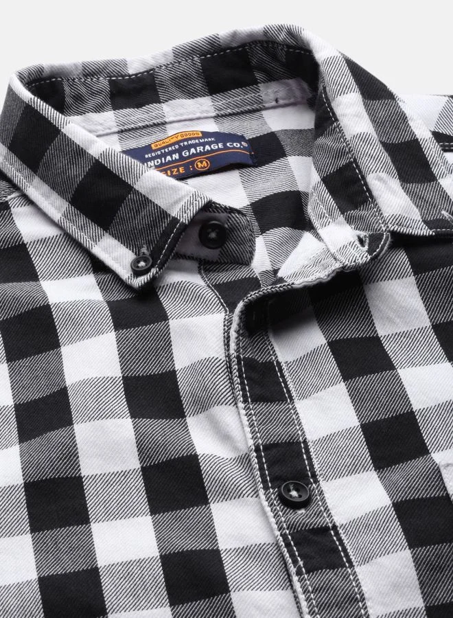The Indian Garage Co Men Slim Fit Checkered Full Sleeves Cutaway Collar Casual Shirt