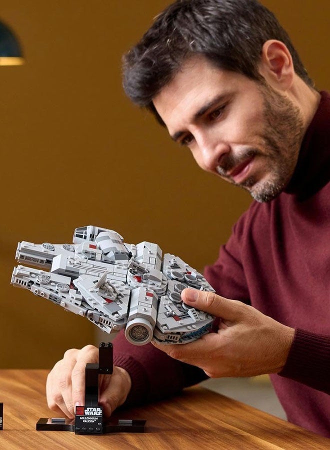 Star Wars Millennium Falcon 25th Anniversary Set for Adults, Collectible A New Hope Starship Vehicle Model Kit, Home or Office Décor, Birthday Gifts for Men, Women and Fans - Image 4